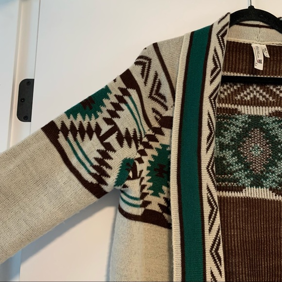 Pink Owl | Open Front Patterned Knit Sweater - Picture 2 of 14